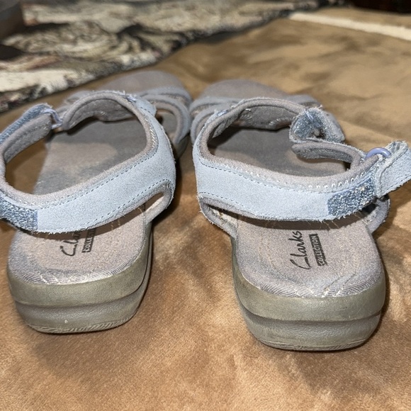 🌹CLARKS IN MOTION BLUE/GRAY SANDALS - Picture 2 of 4